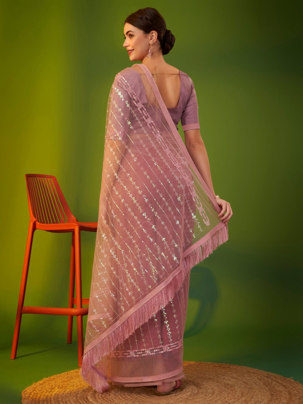 Opulent Mauve Designer Zari Woven Unique Saree - Image 2