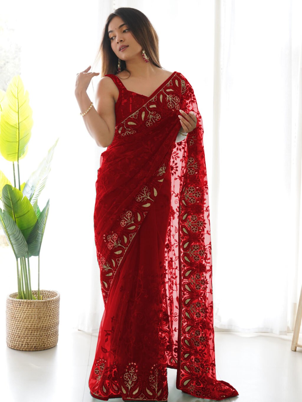 Elegant Red Designer Zari Woven Variant Saree - Image 3