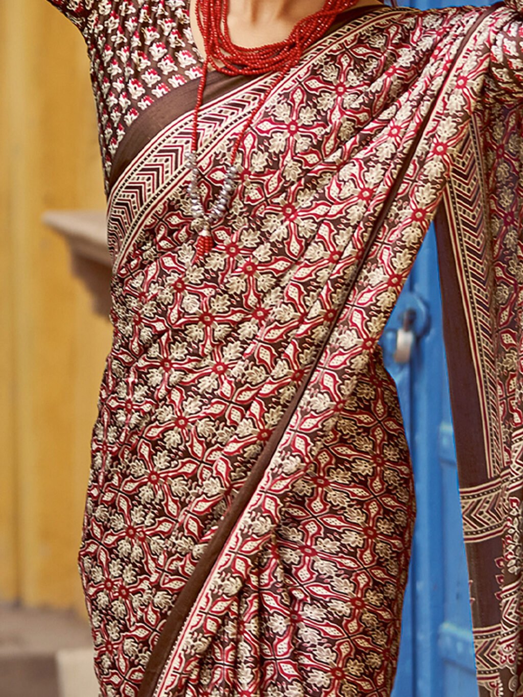 Mira Brown Crepe Bagh Print Saree - Image 4